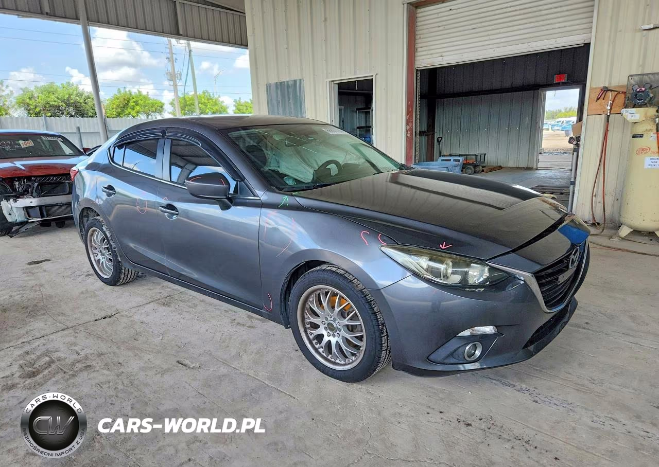 2016 Mazda 3 Touring VIN:JM1BM1W38G1289394 - 4