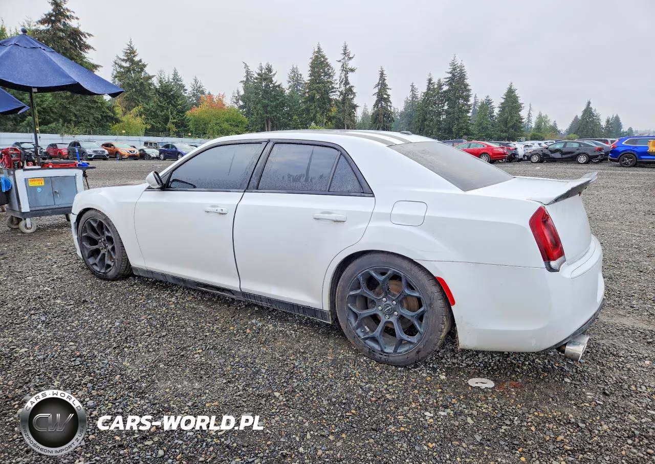 2017 Chrysler 300 S VIN:2C3CCABG1HH657552 - 2