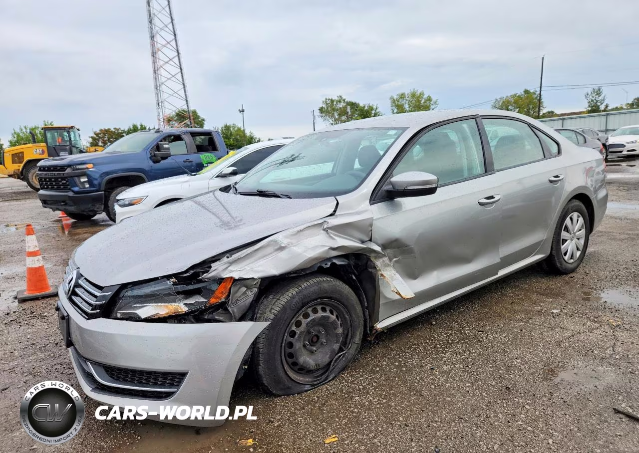 2013 Volkswagen Passat S VIN:1VWAP7A38DC031631 - 1