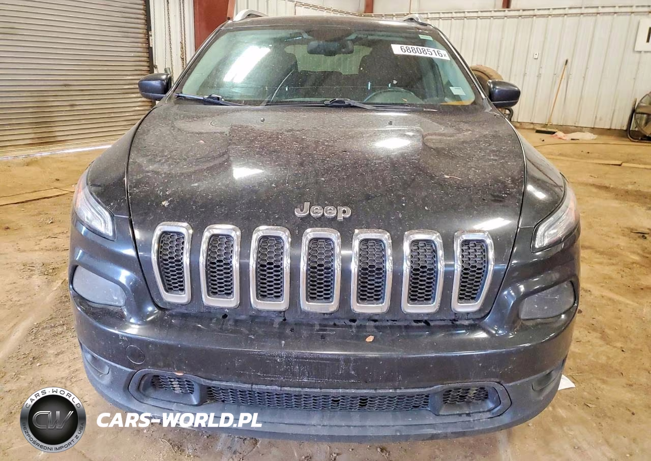 2015 Jeep Cherokee Latitude VIN:1C4PJLCS1FW516349 - 5