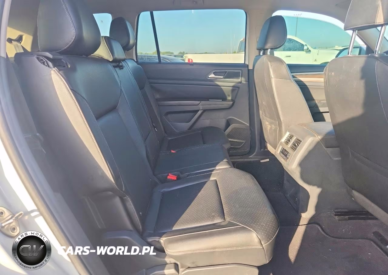 2019 Volkswagen Atlas Se VIN:1V2WR2CA7KC528540 - 10