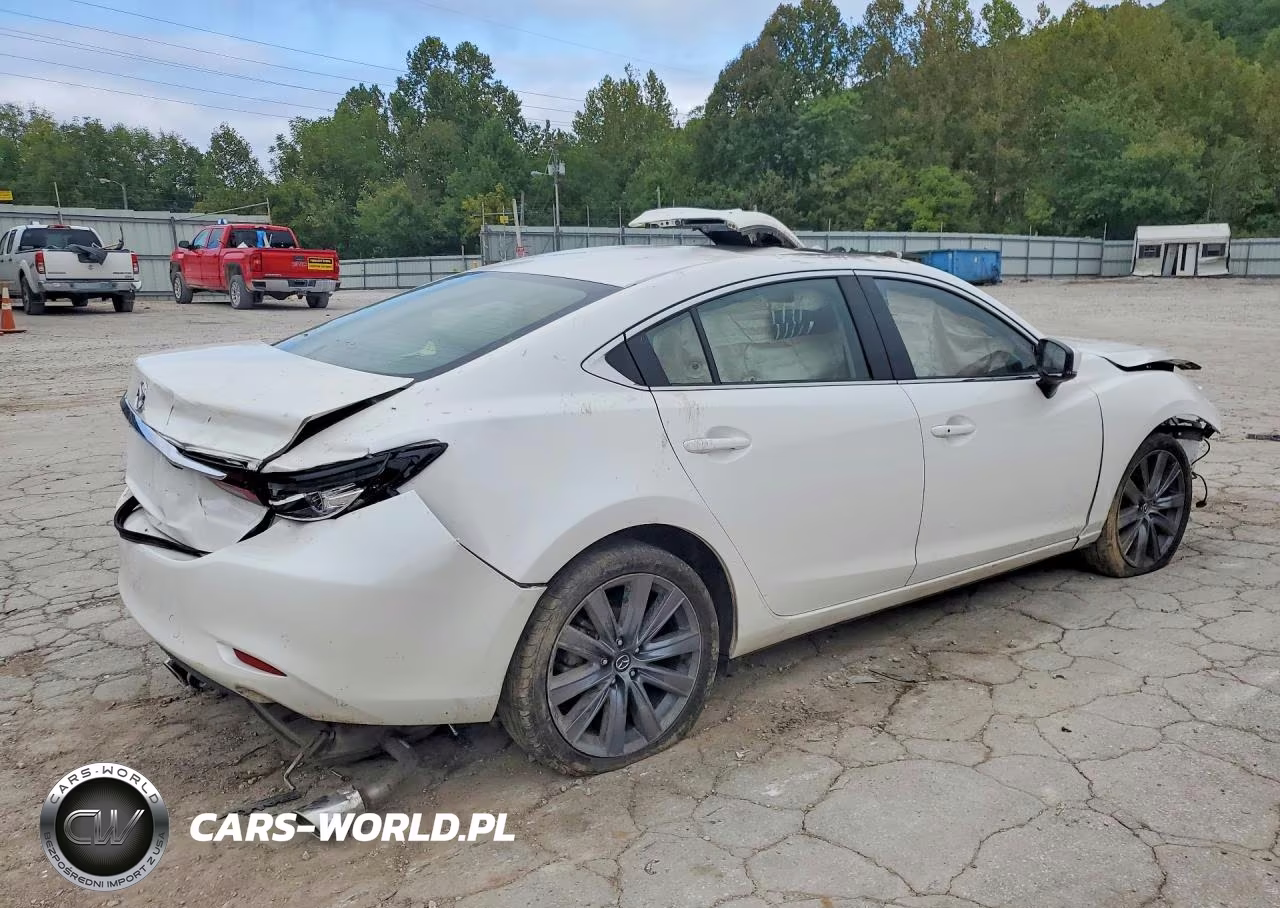 2021 Mazda 6 Touring VIN:JM1GL1VM1M1600727 - 3