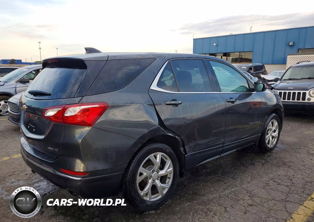 2018 Chevrolet Equinox Lt VIN:2GNAXTEX1J6196389 - 3