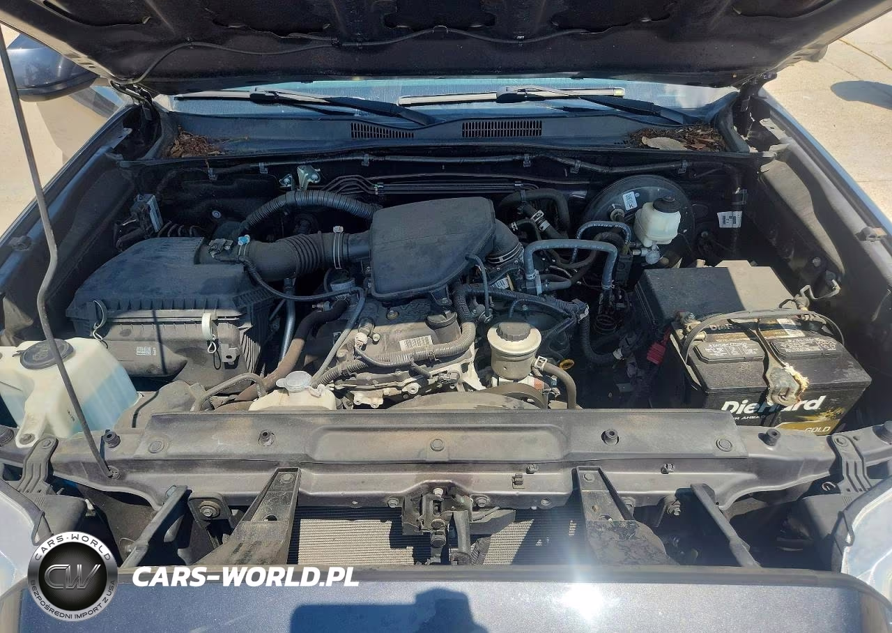 2019 Toyota Tacoma Sr VIN:5TFAX5GNXKX136614 - 11