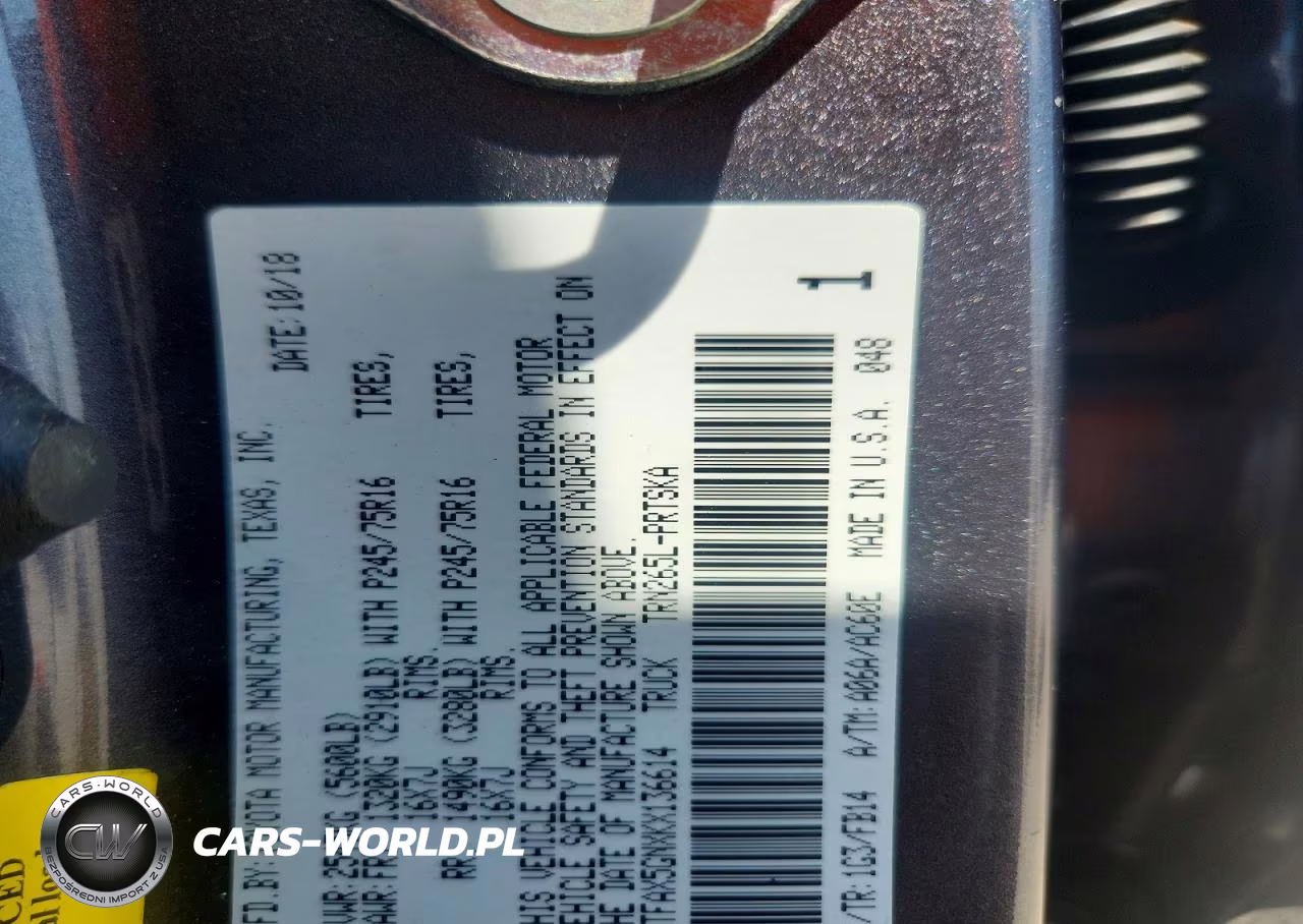 2019 Toyota Tacoma Sr VIN:5TFAX5GNXKX136614 - 12