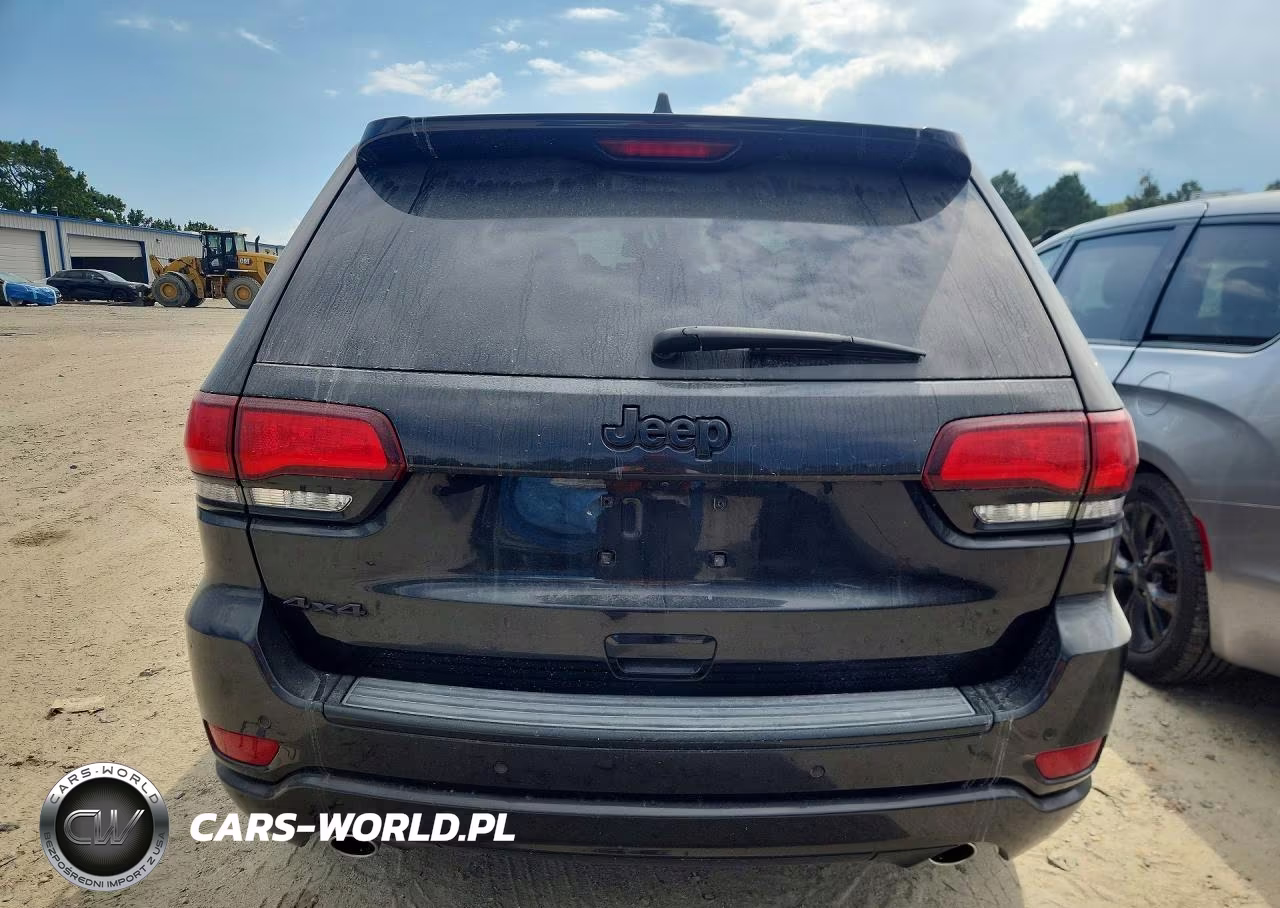 2015 Jeep Grand Cherokee Laredo VIN:1C4RJFAG1FC115474 - 6