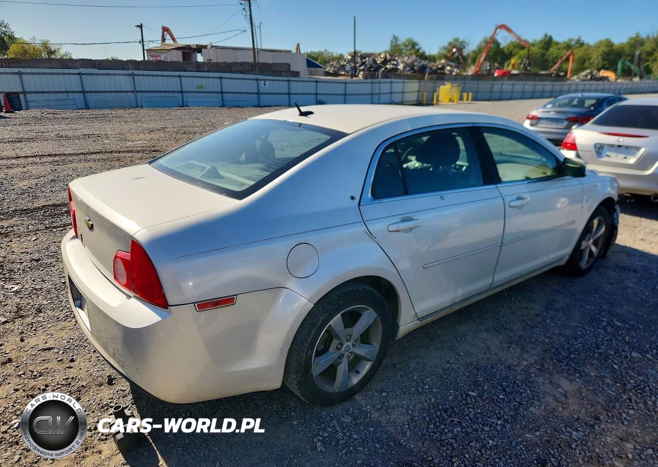 2011 Chevrolet Malibu 1Lt VIN:1G1ZC5E19BF327549 - 3