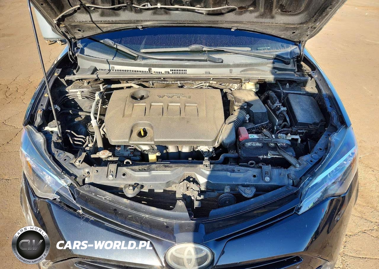 2018 Toyota Corolla Le VIN:2T1BURHE5JC025372 - 11