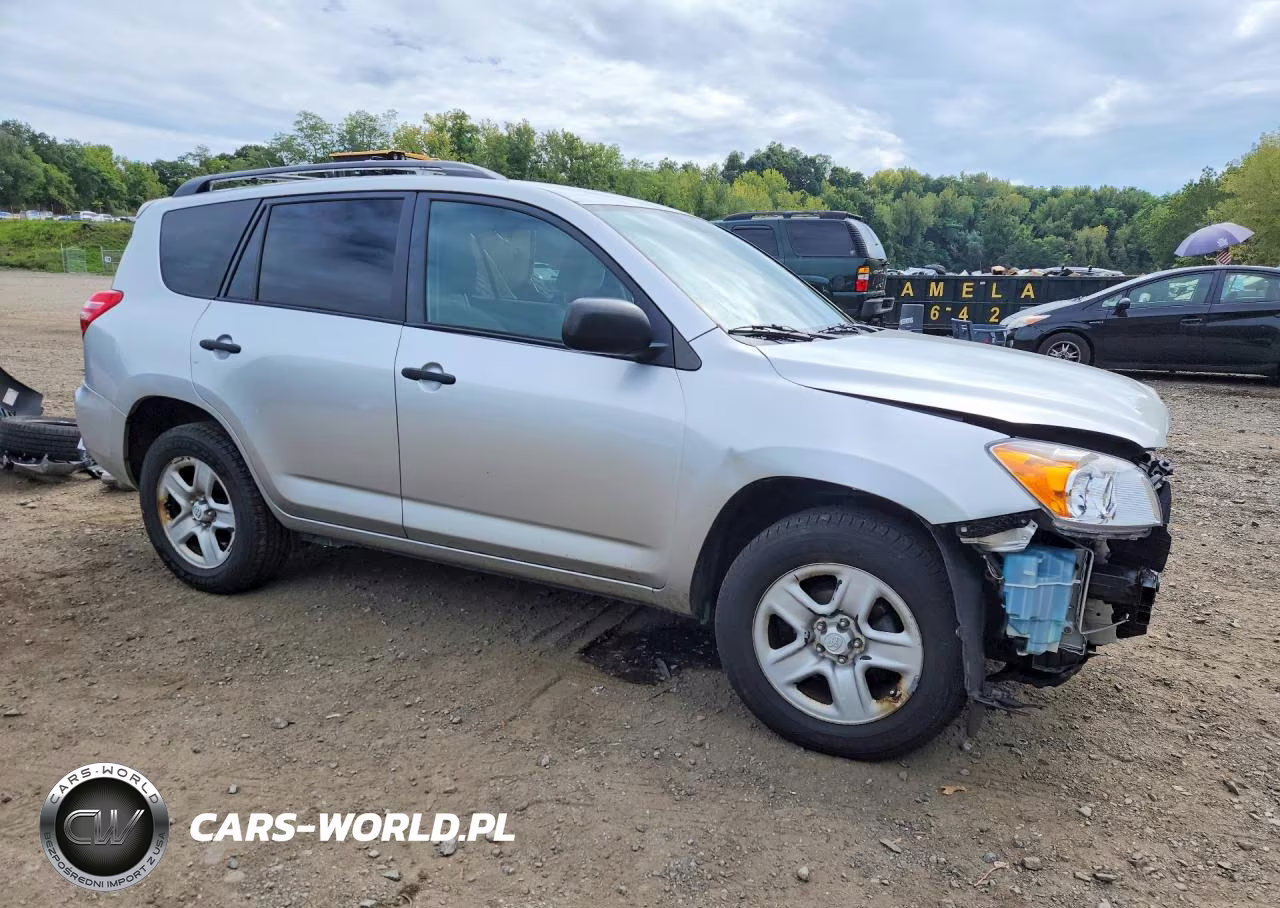 2011 Toyota Rav4 Base VIN:2T3BF4DV1BW090522 - 4