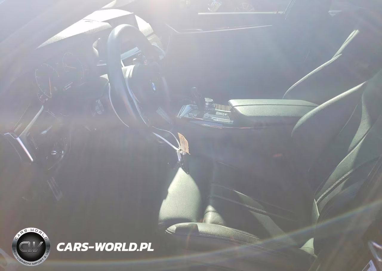 2019 BMW 540 I VIN:WBAJE5C52KWW06939 - 7
