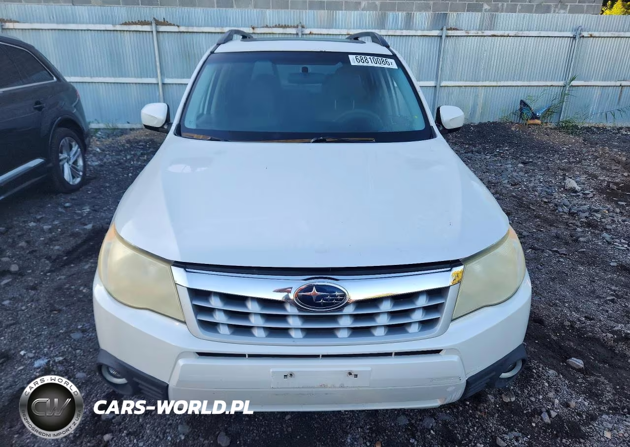 2011 Subaru Forester Limited VIN:JF2SHAFC4BH745638 - 5