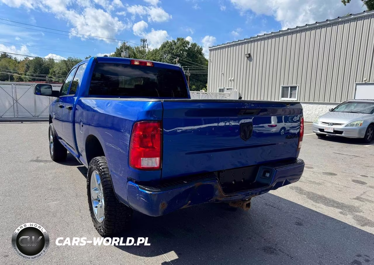 2019 Ram 1500 Classic Tradesman VIN:1C6RR7FG8KS577903 - 2