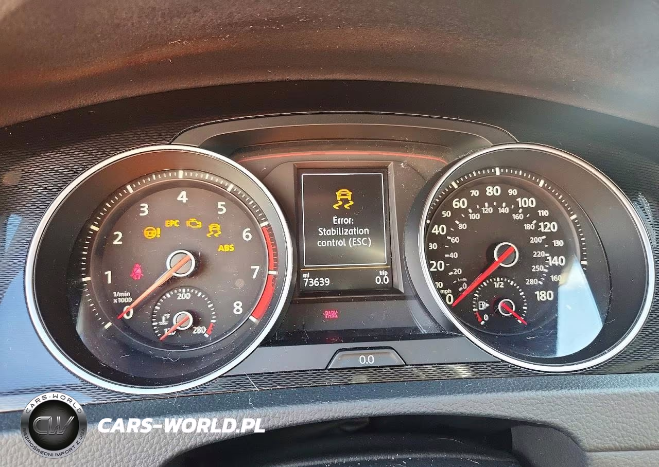 2015 Volkswagen Gti VIN:3VW4T7AU7FM028576 - 9