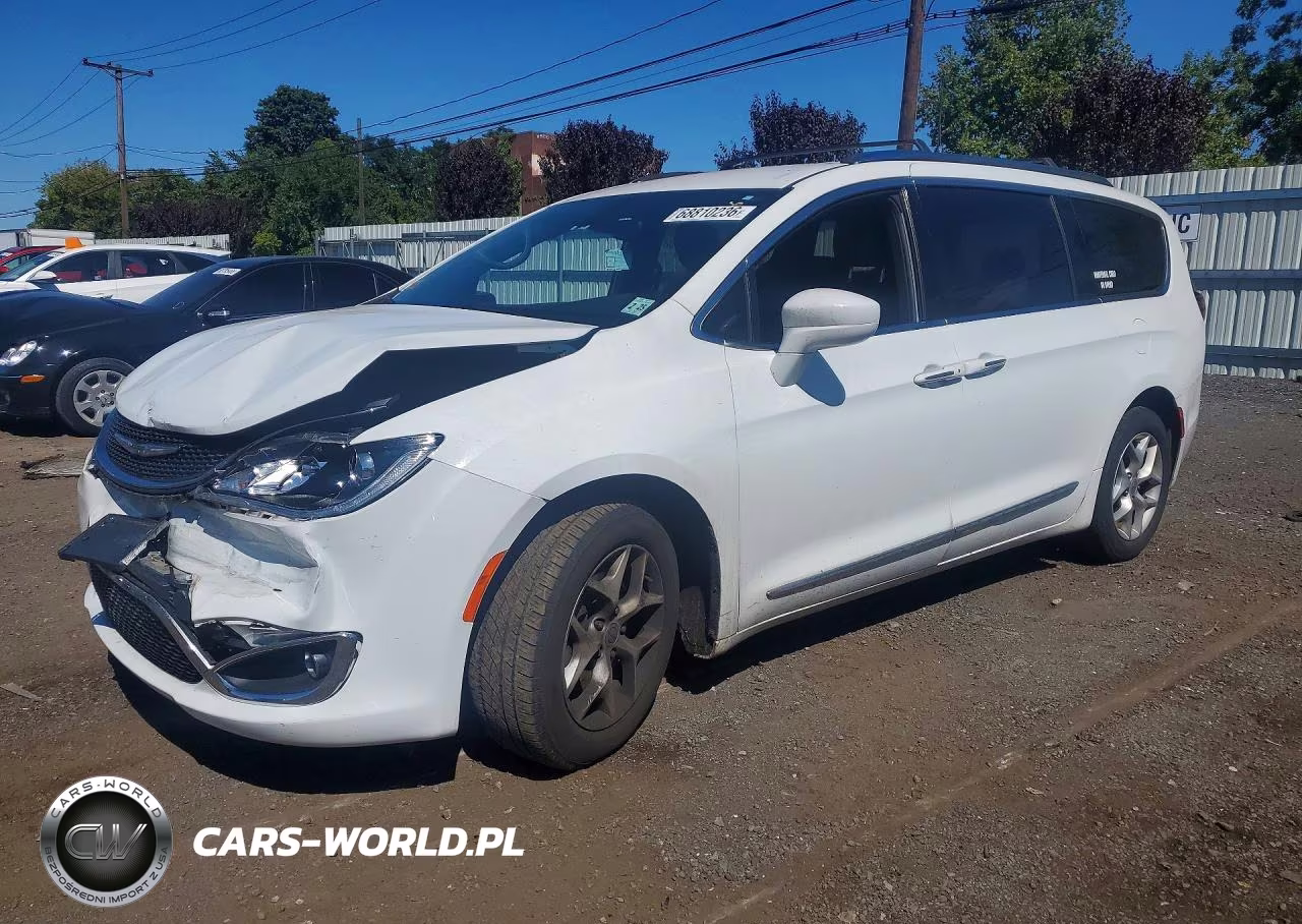 2020 Chrysler Pacifica Touring L