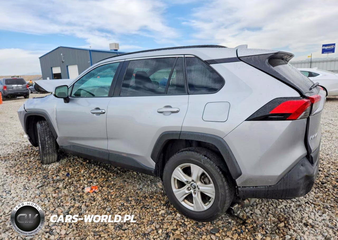 2020 Toyota Rav4 Xle VIN:2T3P1RFV1LW125091 - 2