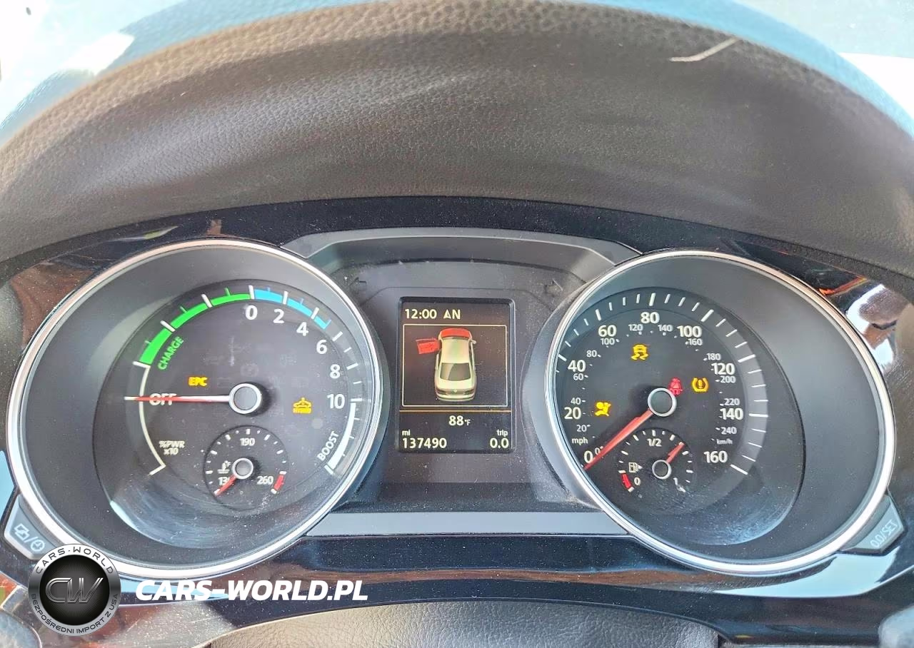 2016 Volkswagen Jetta Hybrid VIN:3VW637AJ0GM390202 - 9