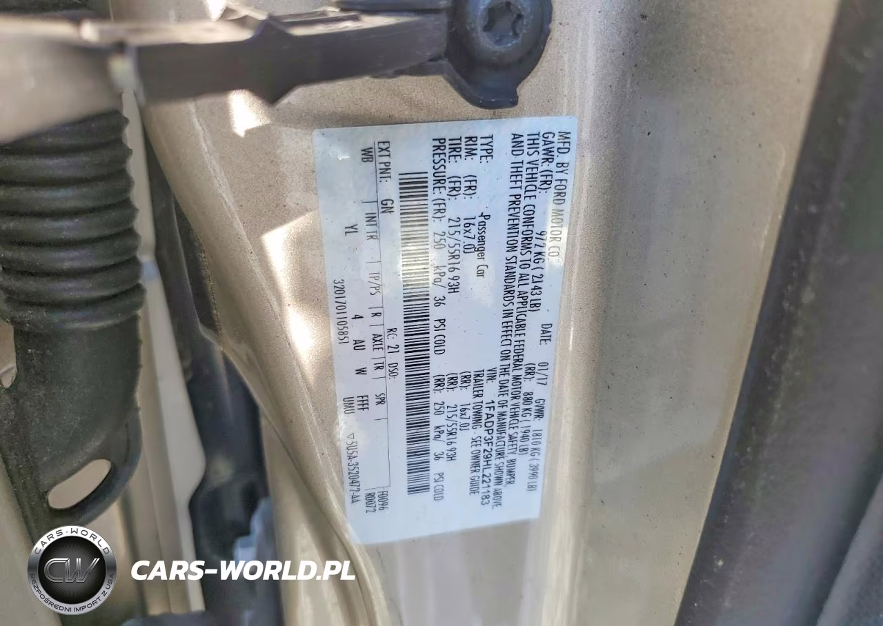 2017 Ford Focus Se VIN:1FADP3F29HL221183 - 12