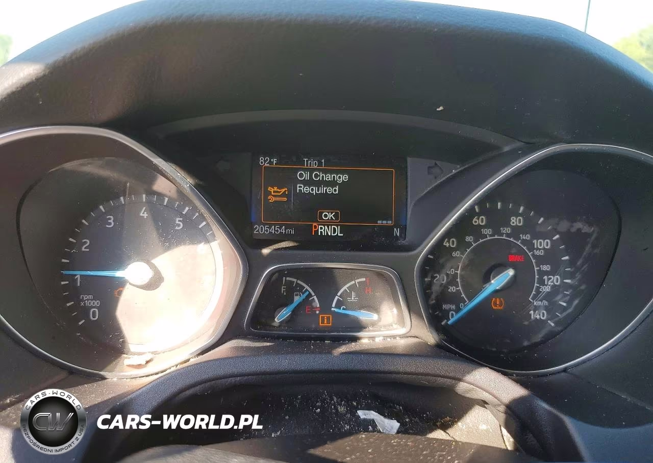 2017 Ford Focus Se VIN:1FADP3F29HL221183 - 9
