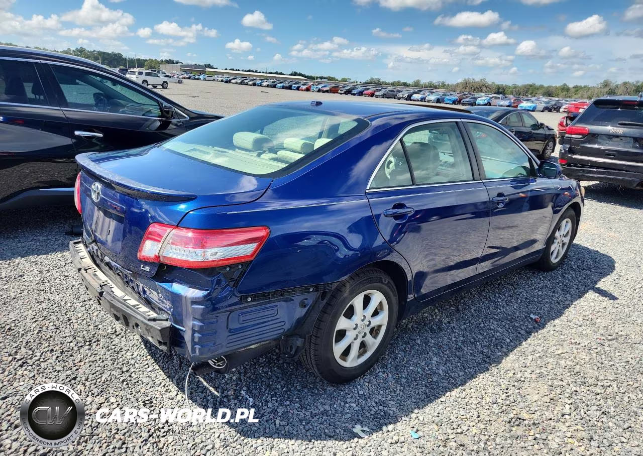 2011 Toyota Camry Le VIN:4T1BF3EK6BU757379 - 3