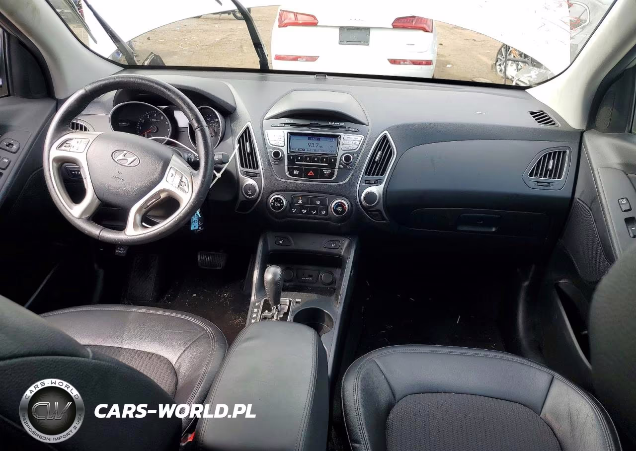 2012 Hyundai Tucson Gls VIN:KM8JUCAC5CU493055 - 8