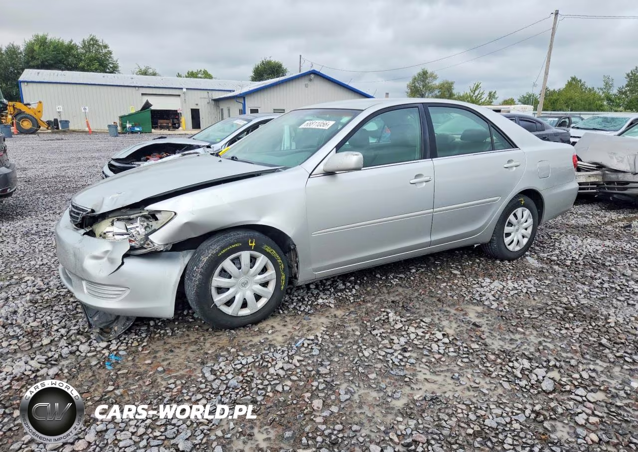 2005 Toyota Camry Le VIN:4T1BE32K55U600440 - 1