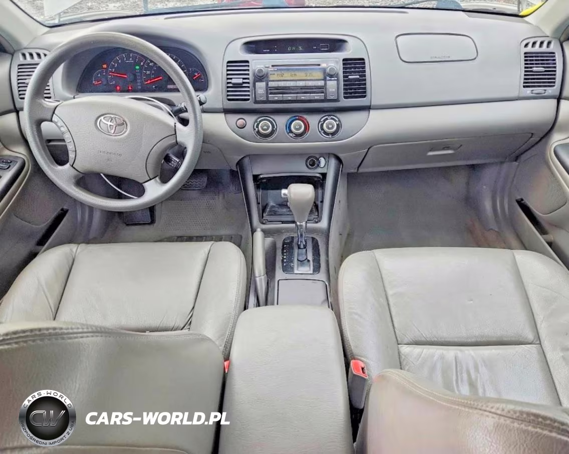 2005 Toyota Camry Le VIN:4T1BE32K55U600440 - 8