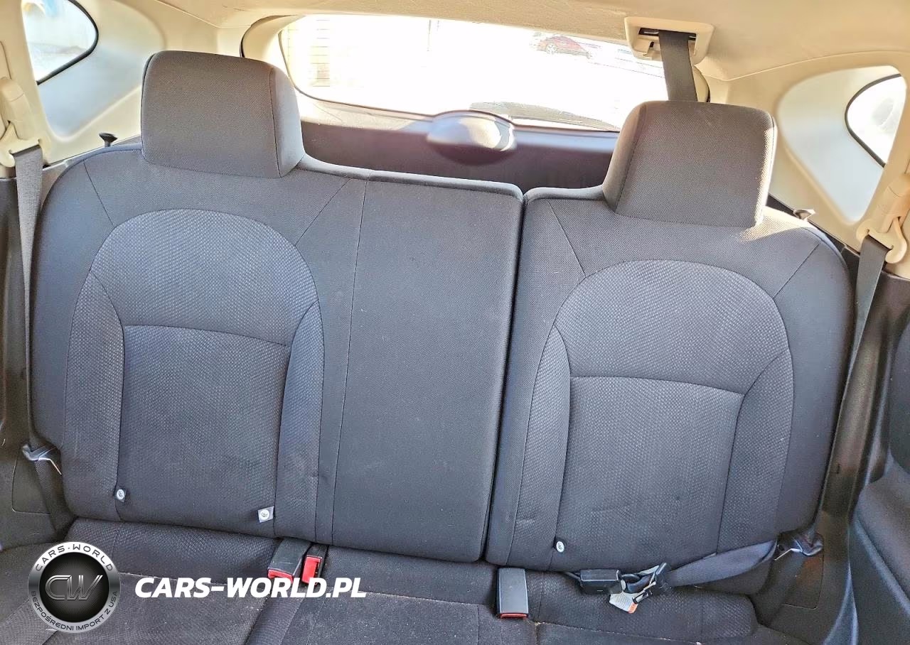2014 Nissan Rogue Select S VIN:JN8AS5MV6EW204618 - 10