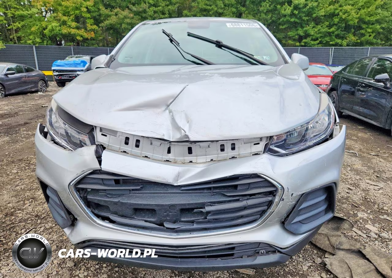 2018 Chevrolet Trax Ls VIN:KL7CJKSB3JB590802 - 5