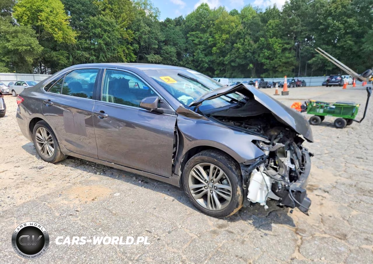 2017 Toyota Camry Se VIN:4T1BF1FK4HU430894 - 4