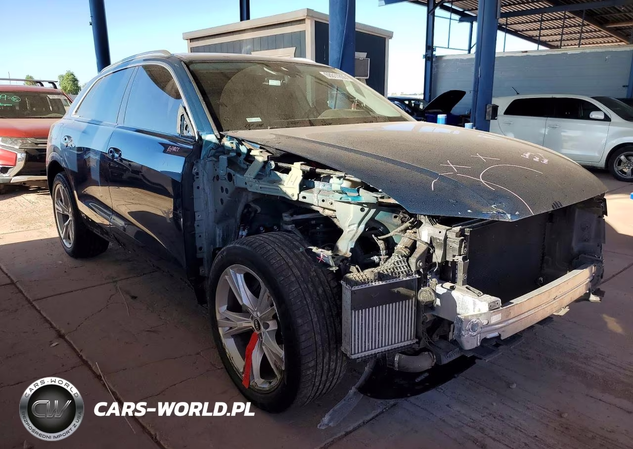 2021 Audi Q8 Prestige VIN:WA1CVAF19MD036184 - 4