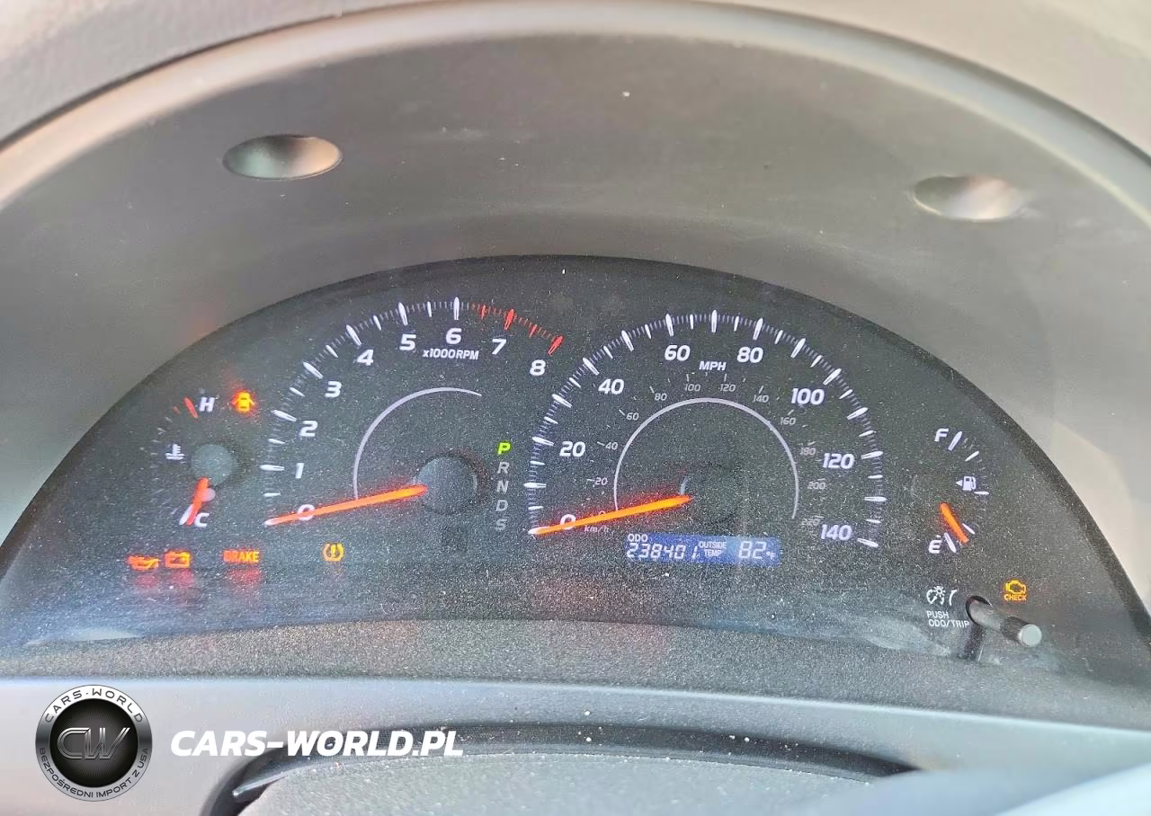 2010 Toyota Camry Le VIN:4T1BF3EK0AU061003 - 9