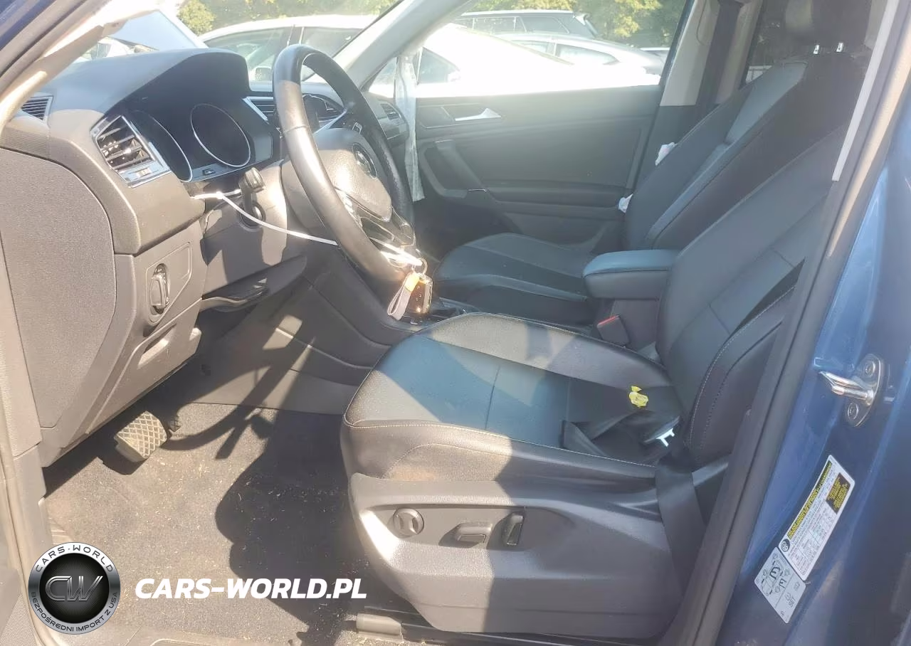 2018 Volkswagen Tiguan Se VIN:3VV2B7AX8JM033173 - 7