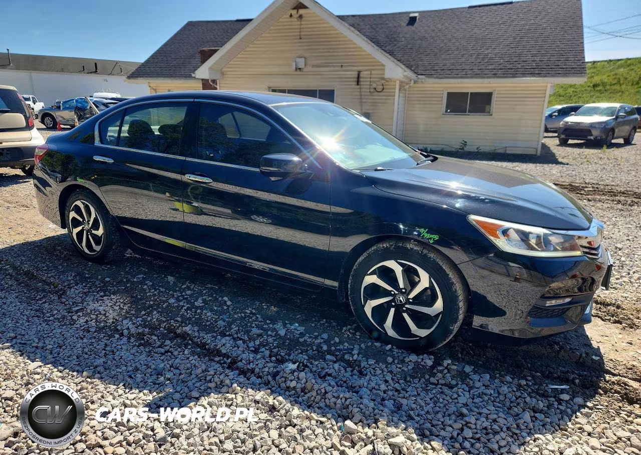 2017 Honda Accord Exl VIN:1HGCR3F06HA017727 - 4