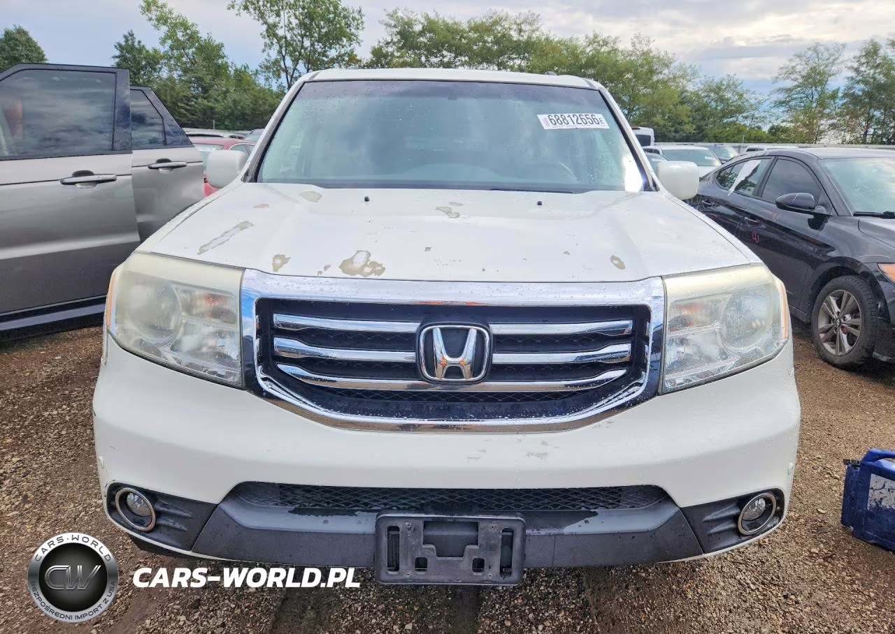 2012 Honda Pilot Touring VIN:5FNYF4H97CB065574 - 5