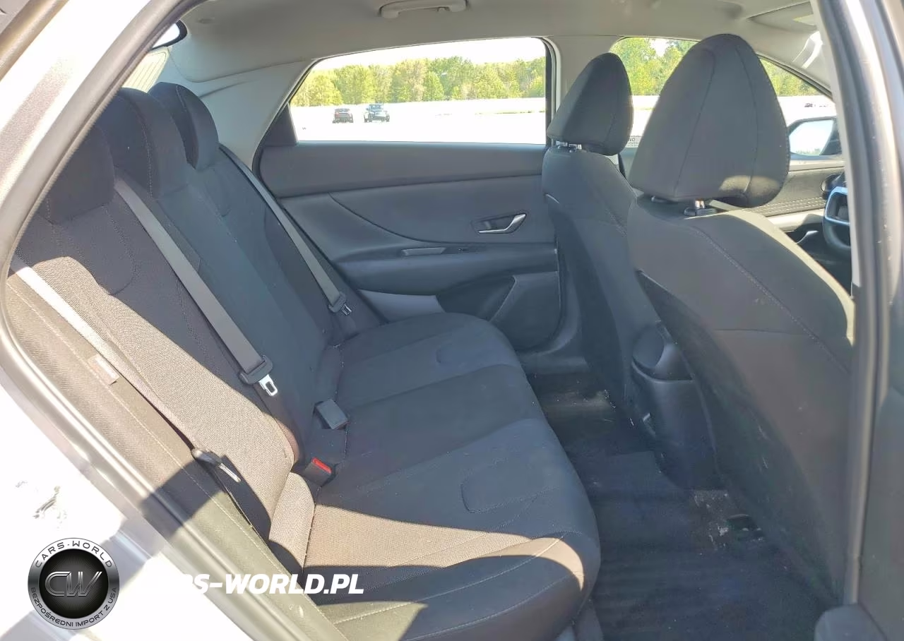 2025 Hyundai Elantra Se VIN:KMHLL4DG7SU055989 - 10