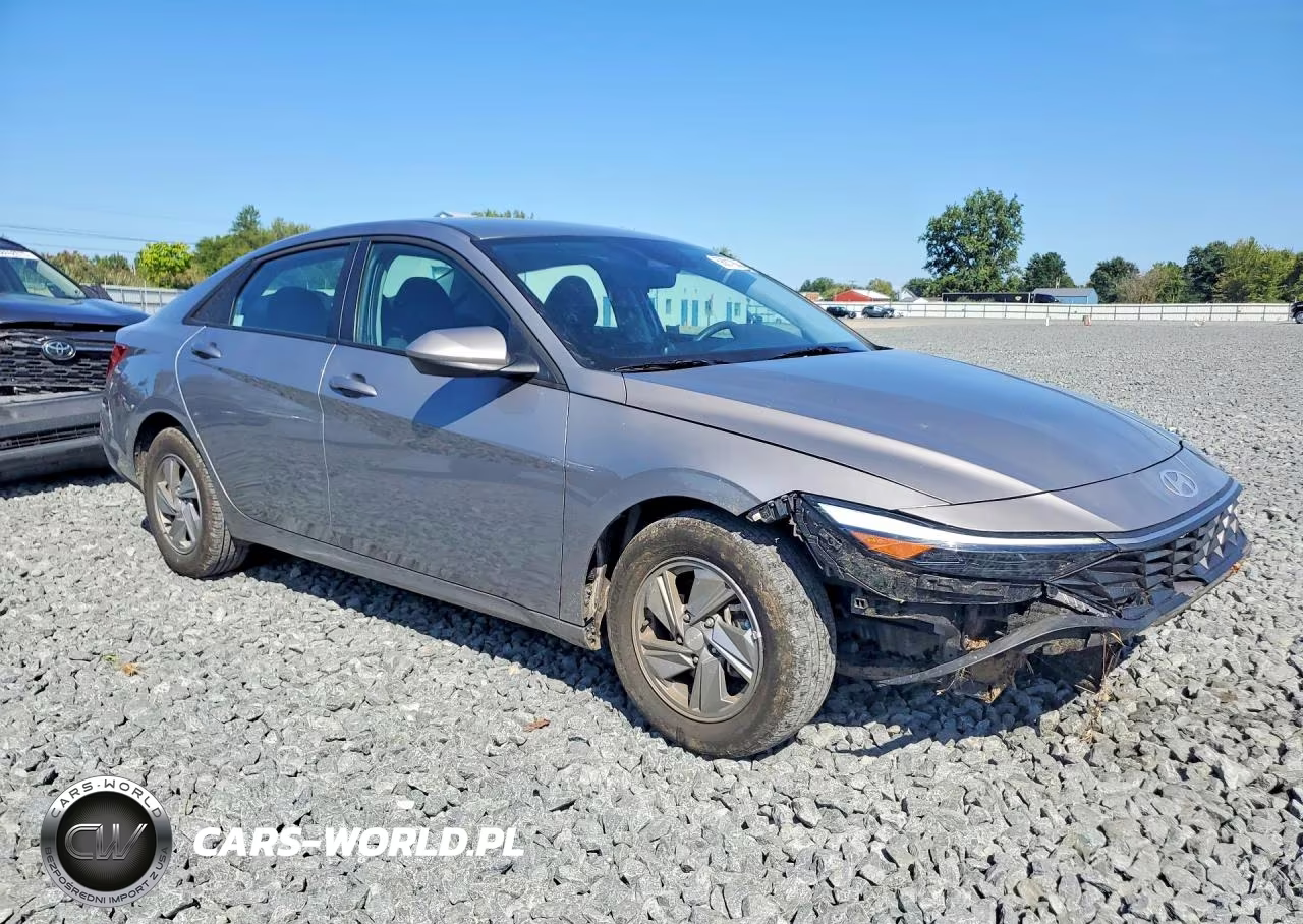 2025 Hyundai Elantra Se VIN:KMHLL4DG7SU055989 - 4