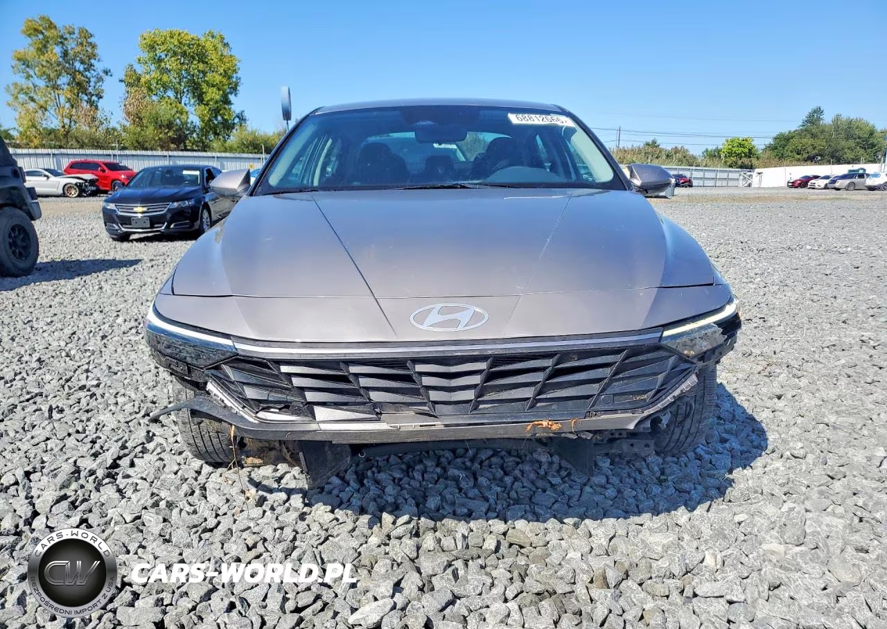2025 Hyundai Elantra Se VIN:KMHLL4DG7SU055989 - 5