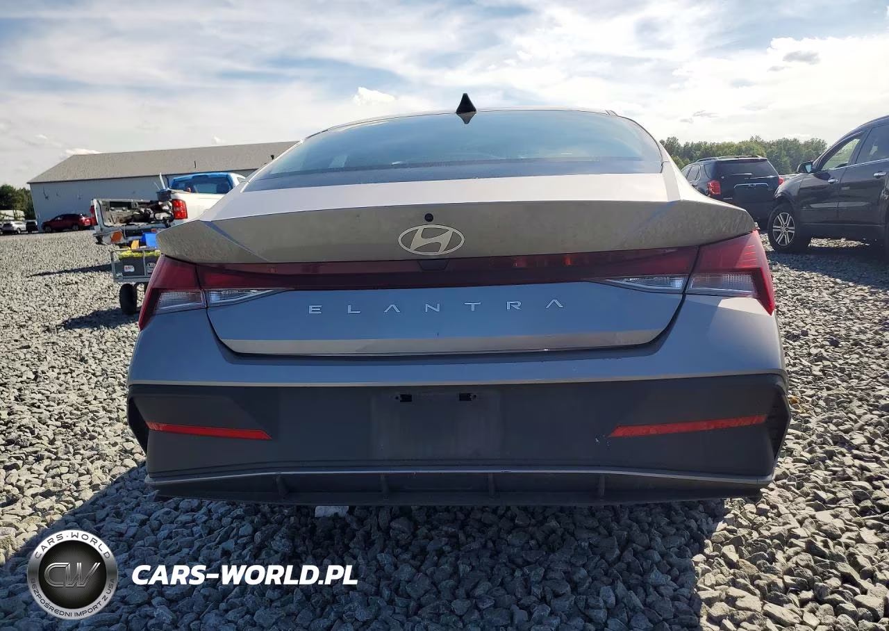 2025 Hyundai Elantra Se VIN:KMHLL4DG7SU055989 - 6