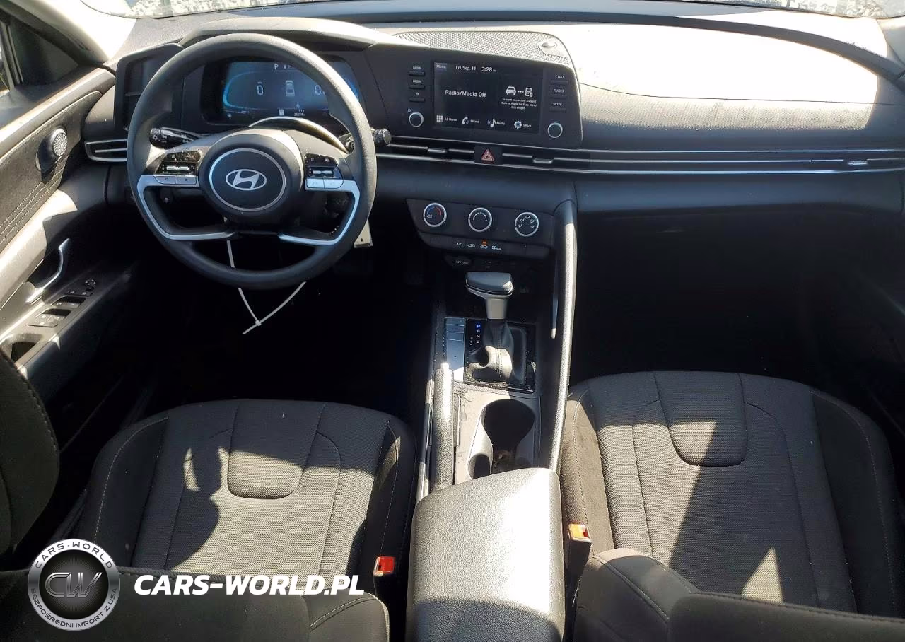 2025 Hyundai Elantra Se VIN:KMHLL4DG7SU055989 - 8