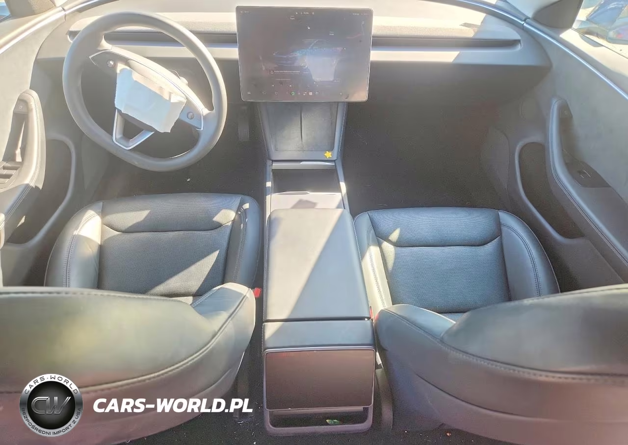 2024 Tesla Model 3 VIN:5YJ3E1EB6RF795679 - 8