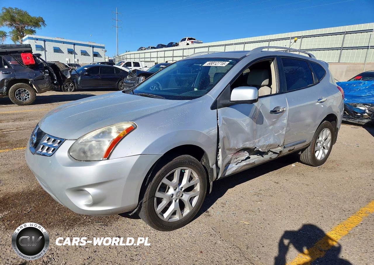 2013 Nissan Rogue S – zdjęcie 1 z 12