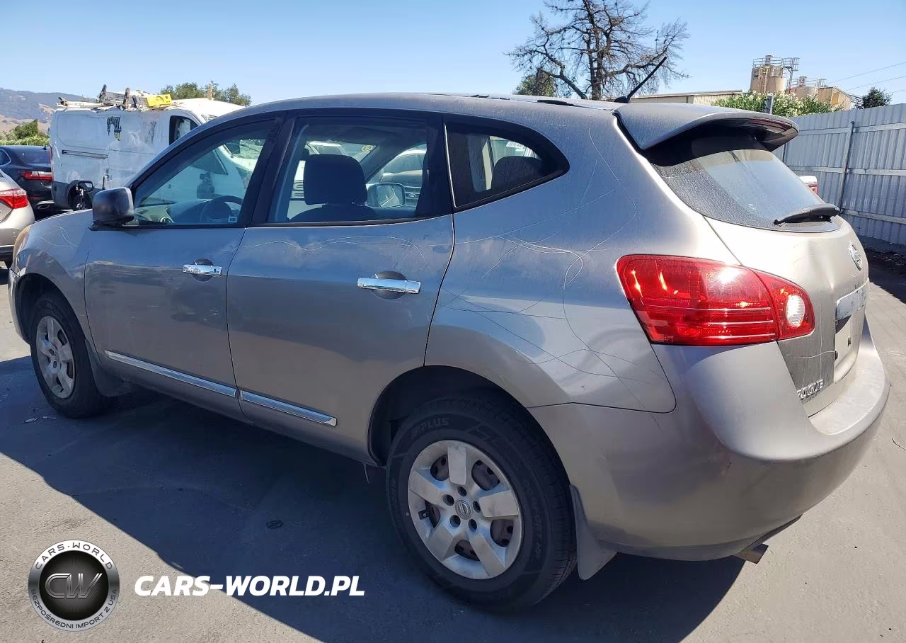 2011 Nissan Rogue S VIN:JN8AS5MT1BW570951 - 2