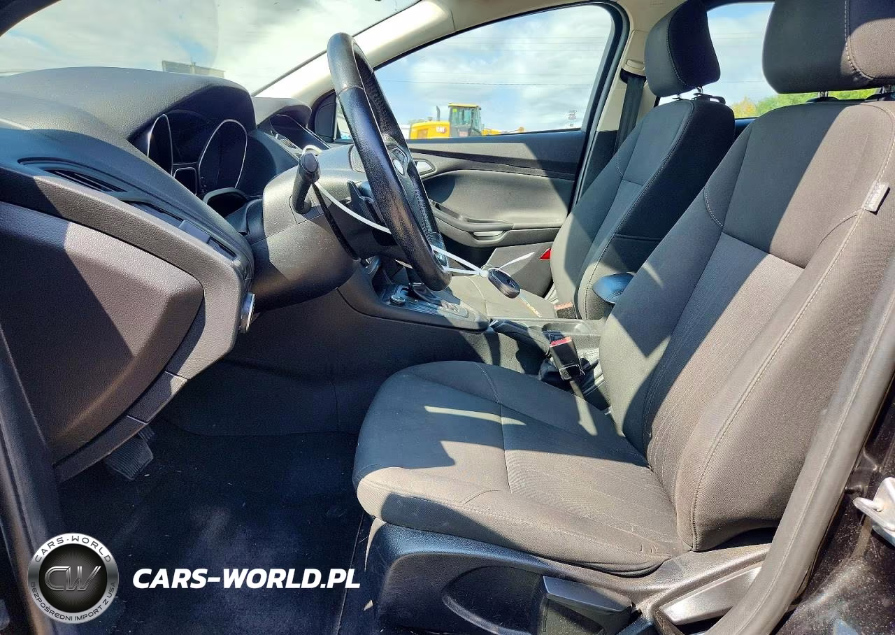 2015 Ford Focus Se VIN:1FADP3F28FL216182 - 7