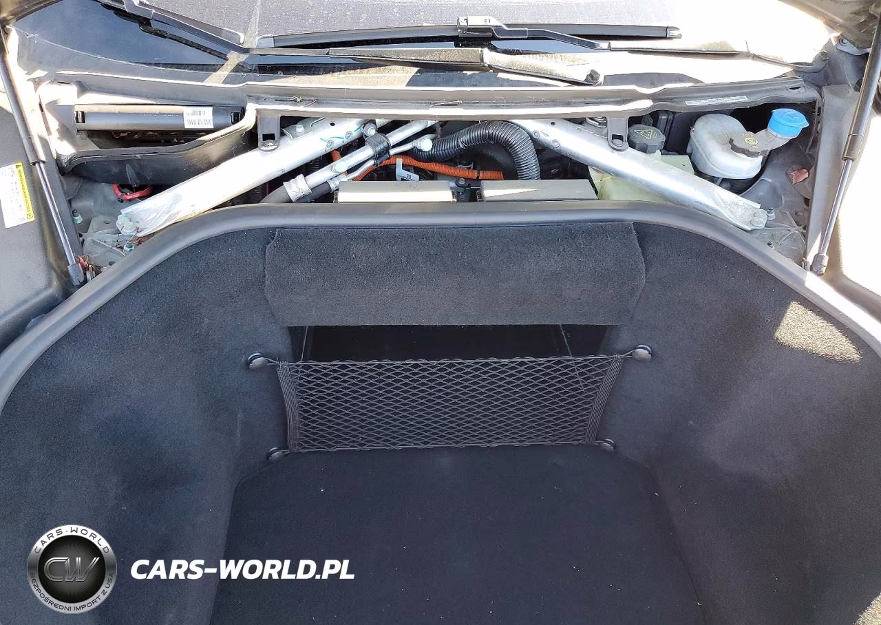 2014 Tesla Model S VIN:5YJSA1H16EFP66588 - 12