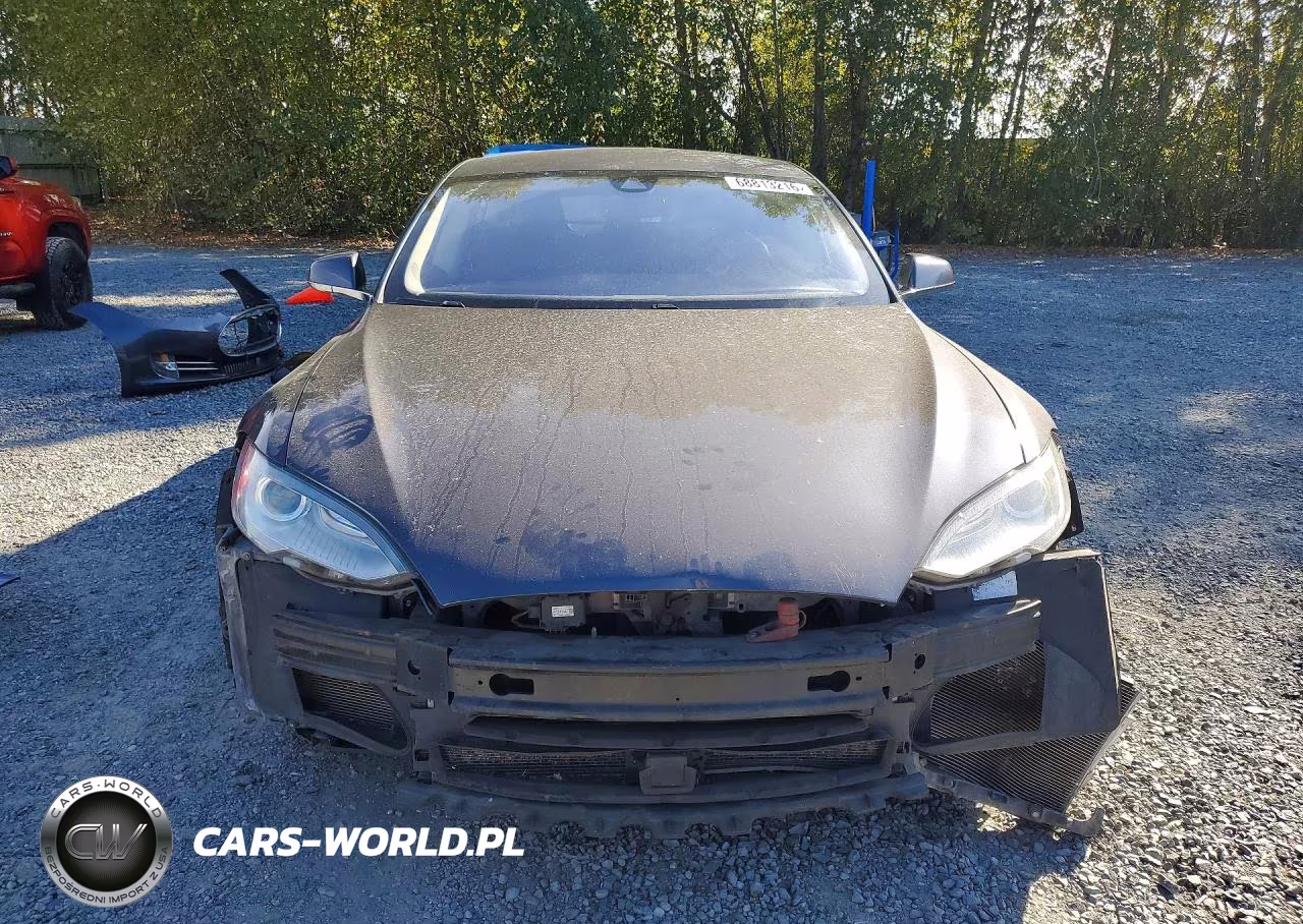 2014 Tesla Model S VIN:5YJSA1H16EFP66588 - 5