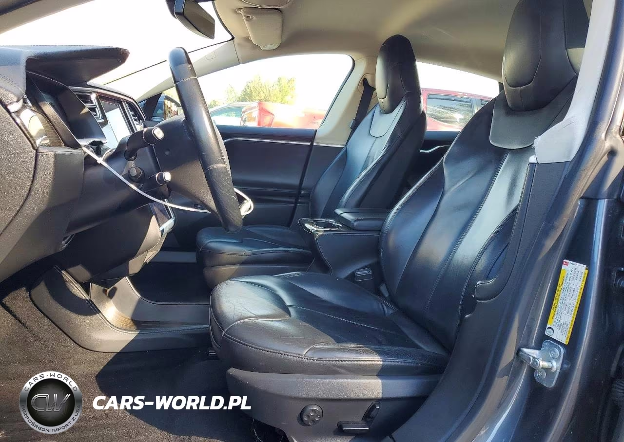2014 Tesla Model S VIN:5YJSA1H16EFP66588 - 7