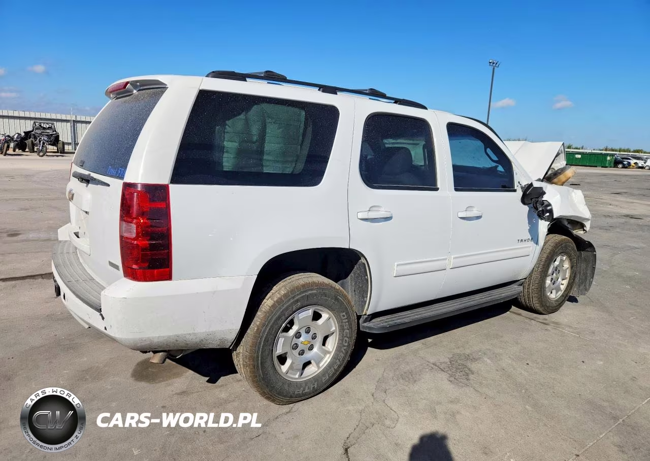 2011 Chevrolet Tahoe C1500 Lt VIN:1GNSCBE01BR189249 - 3