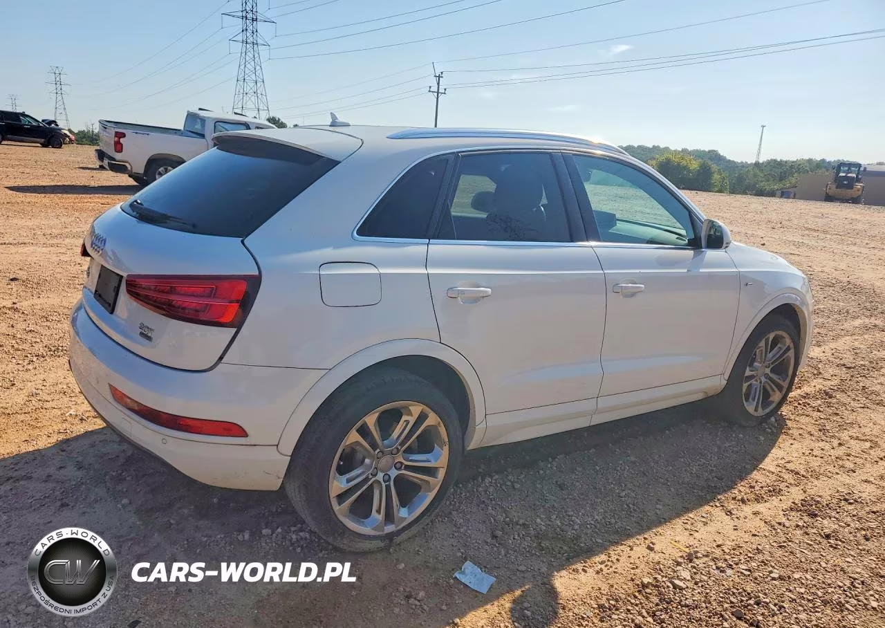 2018 Audi Q3 Premium Plus VIN:WA1JCCFS1JR006175 - 3