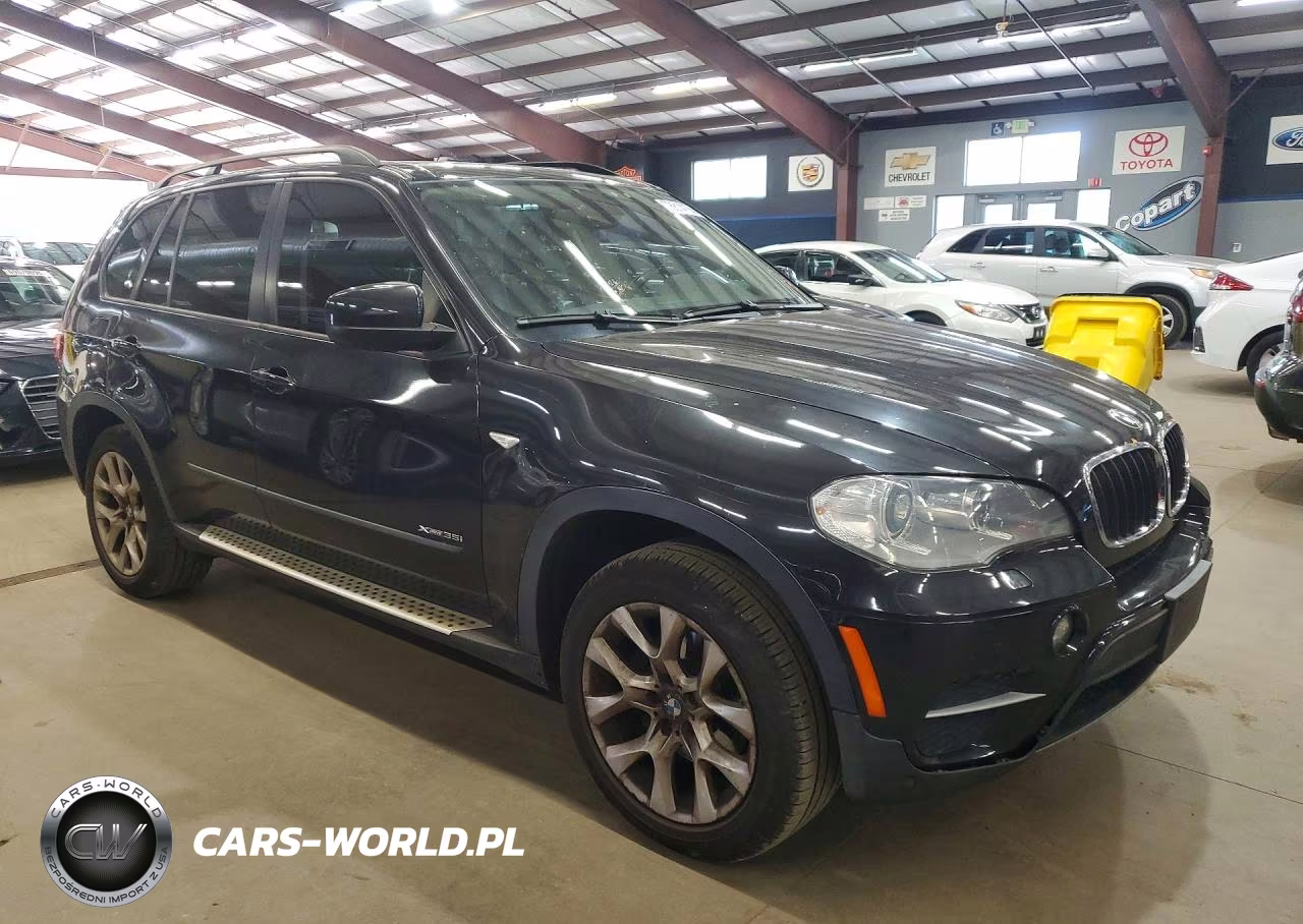 2012 BMW X5 xDrive35I VIN:5UXZV4C54CL750638 - 4