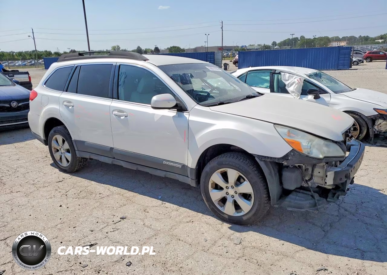 2012 Subaru Outback 2.5I Premium VIN:4S4BRBCC7C3299128 - 4
